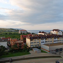 Вид из отеля на Геленджик